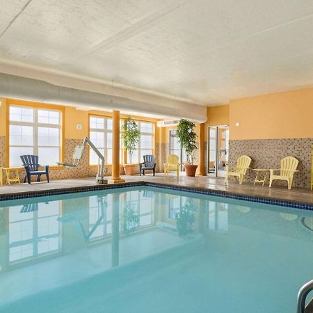 Days Inn By Wyndham Airport/Maine Mall South Portland Eksteriør bilde